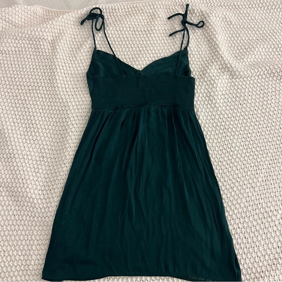 Princess Polly Dress - Picture 3 of 4